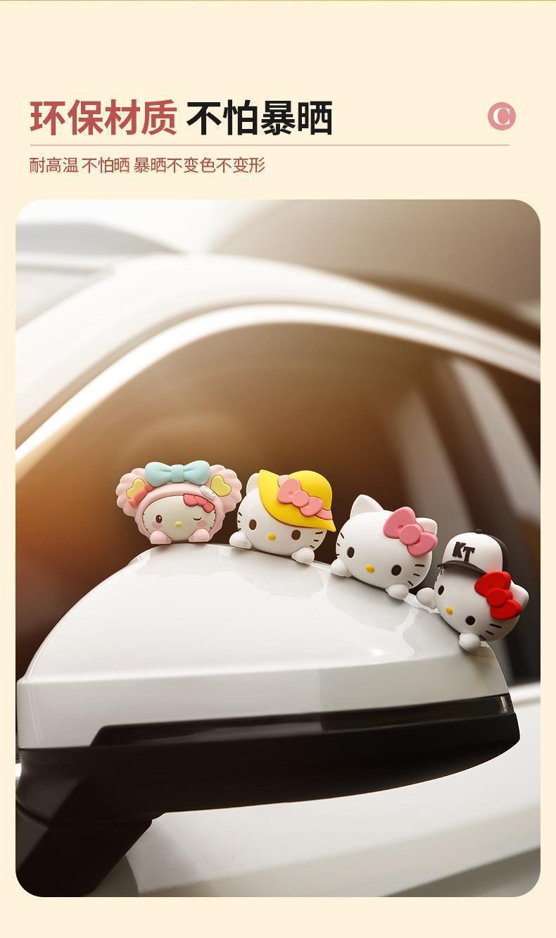 Car-Mounted Kt Brown Bear Small Ornaments, High-End Luxury Car Interior Cartoon Decoration, Car Accessories