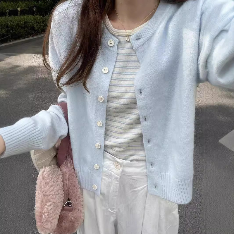 Pure Desire Style light blue Sweater Coat Women's Simple Soft Waxy Embroidered Knitted Sweater Solid Color Cardigan All-match Round Neck Top Pure Desire Style light blue Sweater Coat Women's Simple Soft Waxy Embroidered Knitted Sweater Solid Color Cardigan All-match Round Neck Top