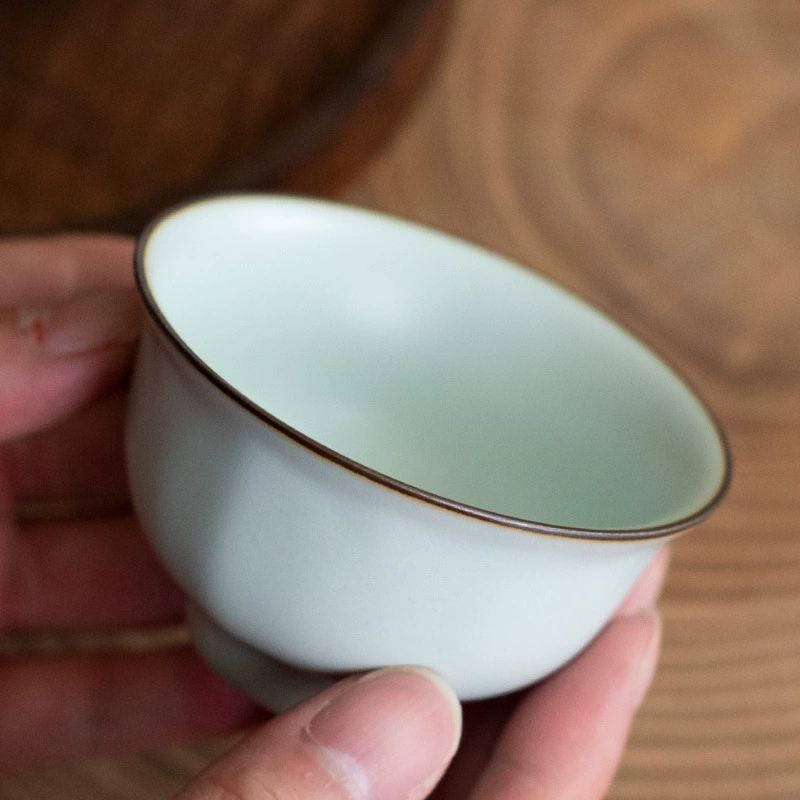 Подарочная коробка для чашки для чая Ru Kiln с керамической чашкой небесно-зелёного цвета, фирменный сувенир для чая Kung Fu.