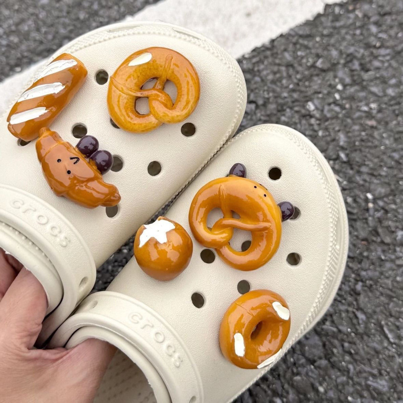 下駄アクセサリー diy 靴花模擬食品おもちゃアルカリ水パンクロワッサン東大門クロスボーダーホット販売靴バックル|undefined