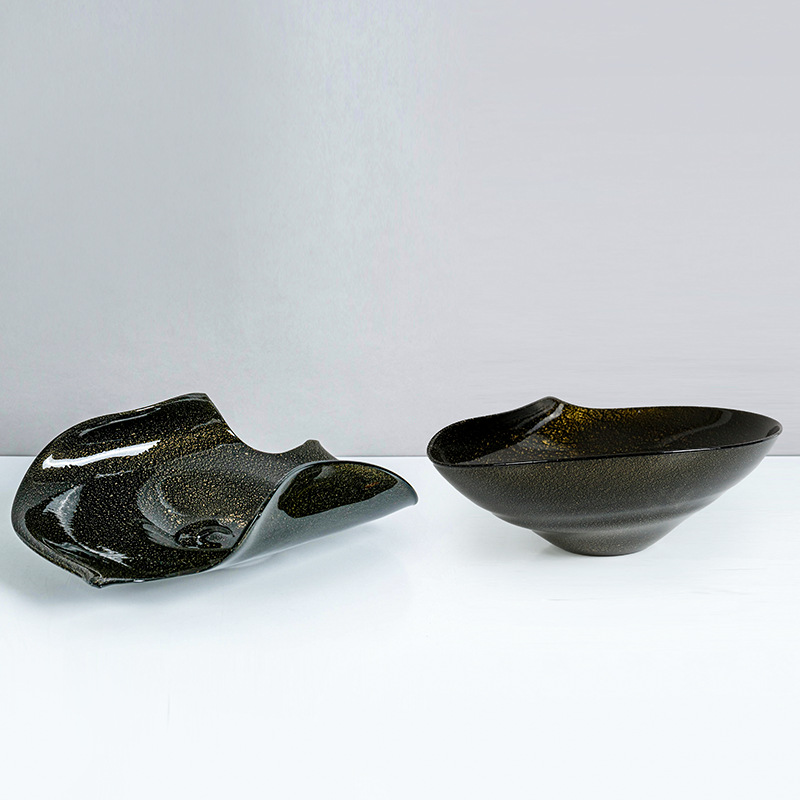 {新品上市} 钻石星黑金手工玻璃果盘现代轻奢家居设计装饰盘现货