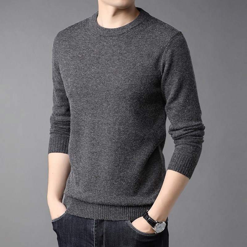 Round neck/dark gray