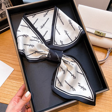 Ůʿ�����z���L�l��խ�߼��д��r�����b��ĸ������ϵ�h���o�i�I��