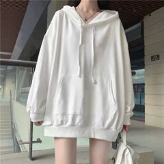 韓国版の帽子と純色の学生の韓国版のパーカーの女性はゆったりしています。