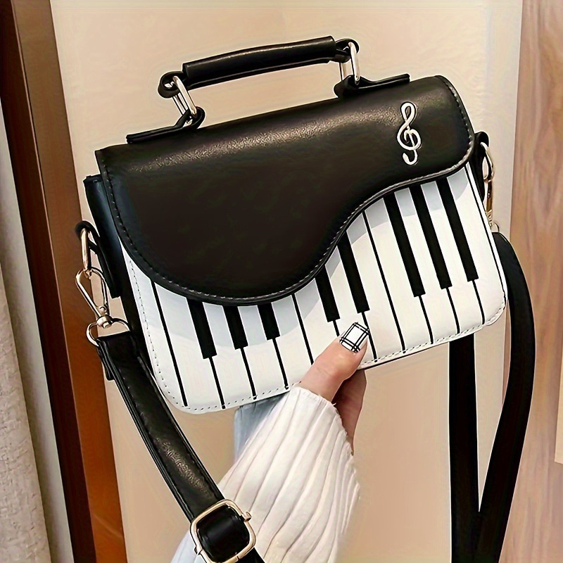 Borsa da donna alla moda, con blocchi di colore, ricamata, piccola, quadrata, con bordo incrociato, personalizzata, con pianoforte e nota musicale._voghion.com
