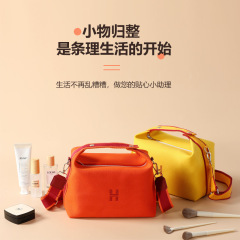 H's キャンバスバッグ 大容量 インスタイル 化粧品バッグ 高見え 防水 クロスボディバッグ ポータブル シンプルで便利