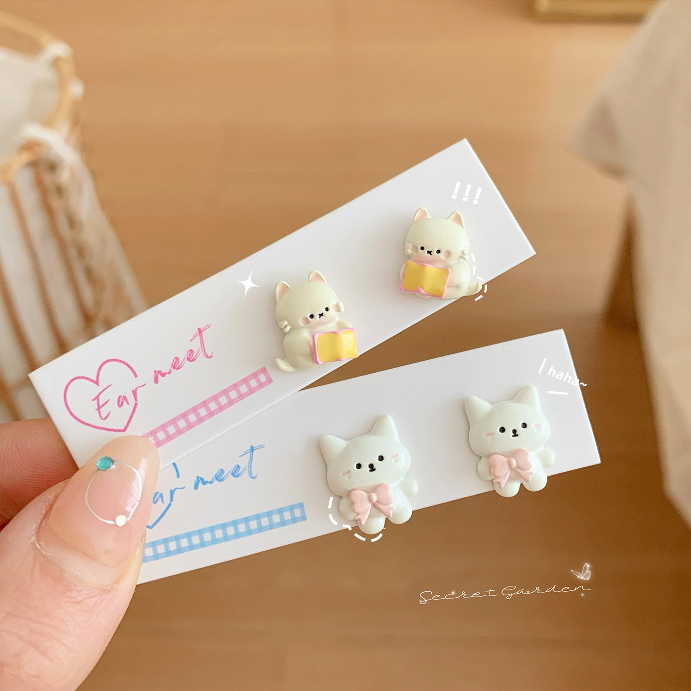 new cartoon cute reading  stud earrings female silver needle childlike sweet girly student single pair animal earrings