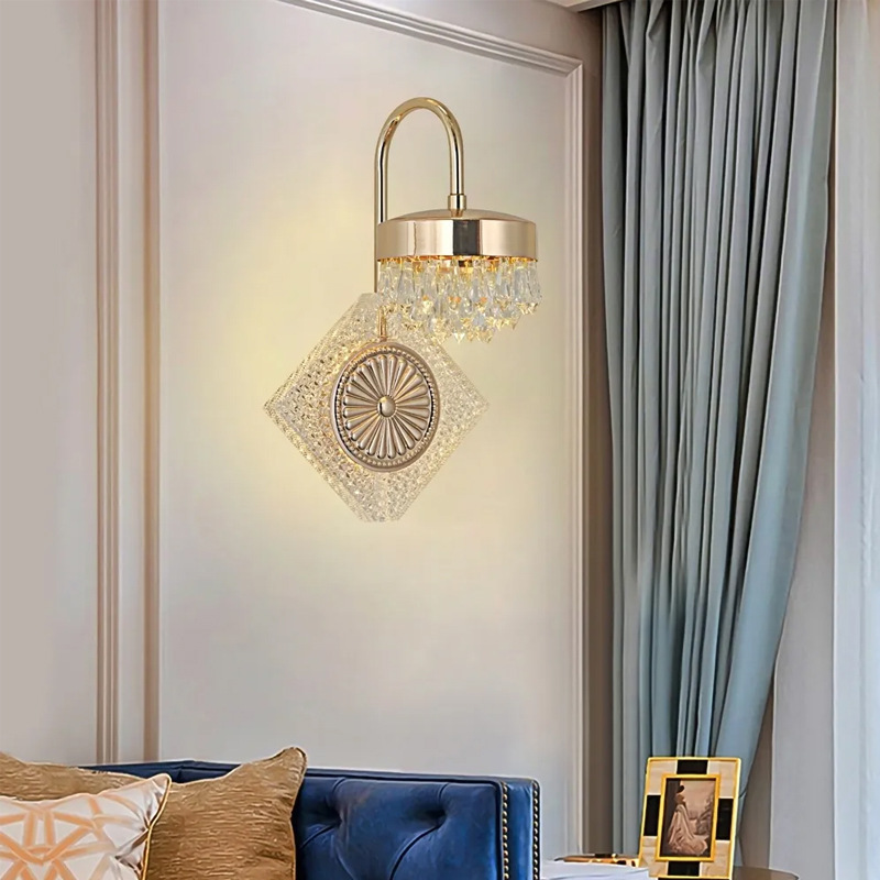 Iluminación de fondo de pared LED personalidad creativa minimalista dormitorio moderno lámpara de pared de cristal sala de estar luz de fondo cabecera de cama nuevo oro