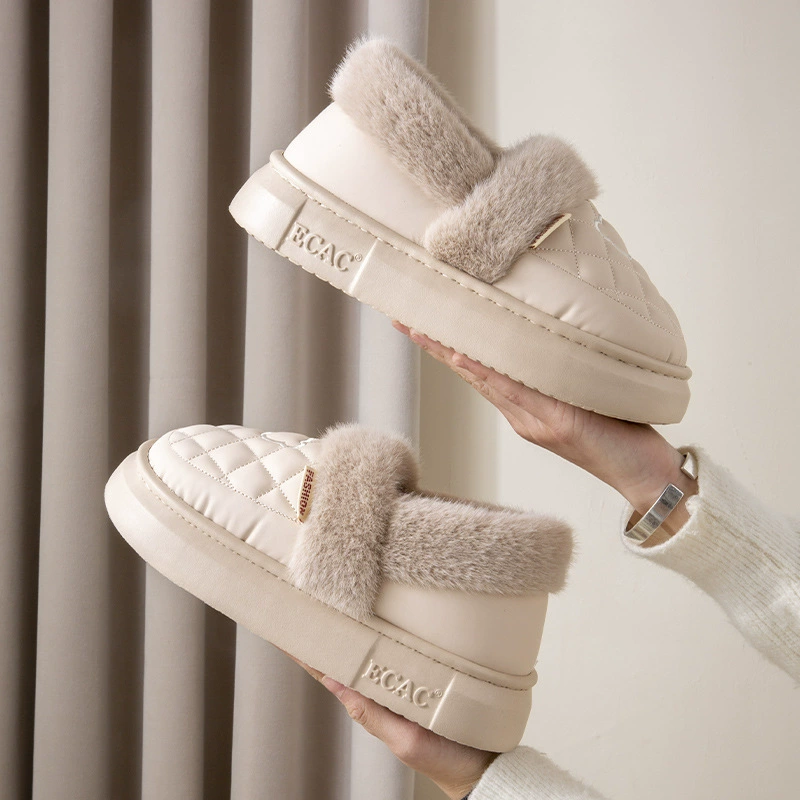 Пара хлопчатобумажных шлепанцев женский 2024 новый осенний и зимний бархат утолщенные теплые водонепроницаемые меховые воротники и туфли