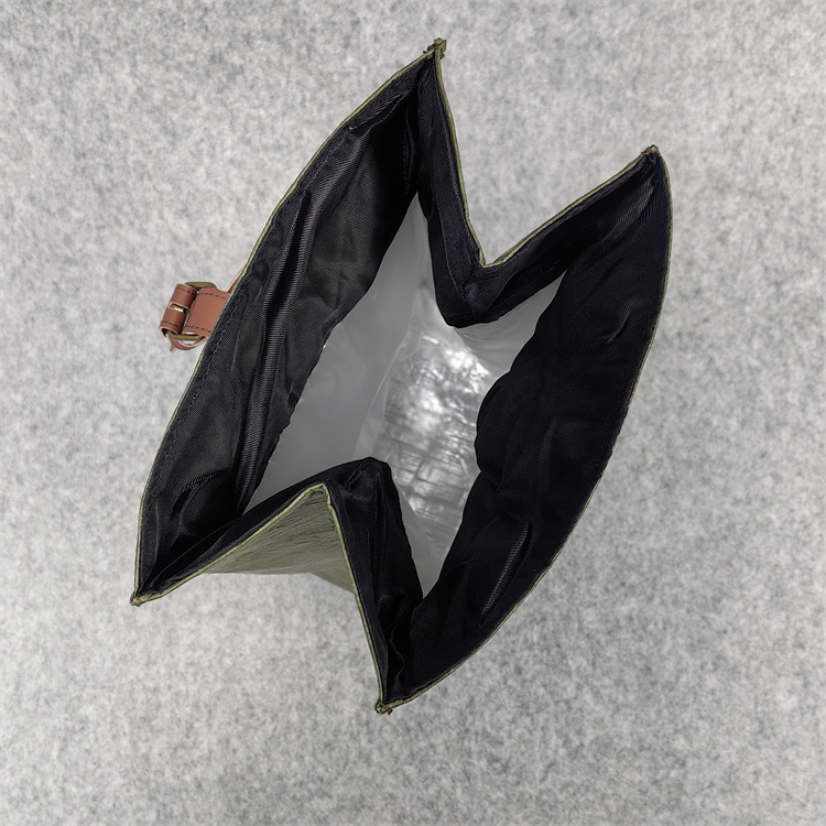 ���Ҷ��ƶŰ�ֽ����ͱ��°�����ǿ���᷹�д�Tyvek�㵱��