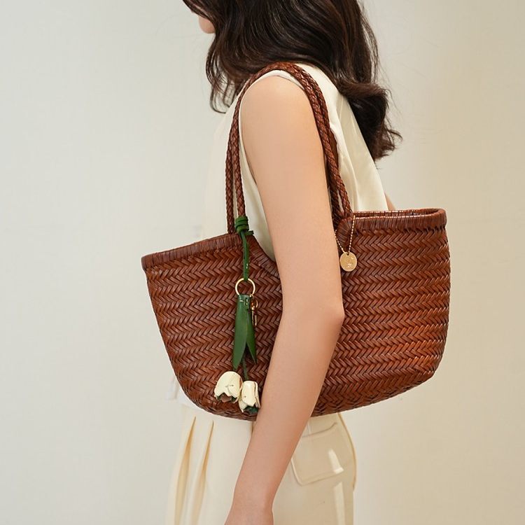 Four Happiness Handmade Unlimited Weekend Edition High-End Handmade Embossed Imitation Woven Bag Basket Handbag F15-H4 Four Happiness Handmade Unlimited Weekend Edition High-End Handmade Embossed Imitation Woven Bag Basket Handbag F15-H4