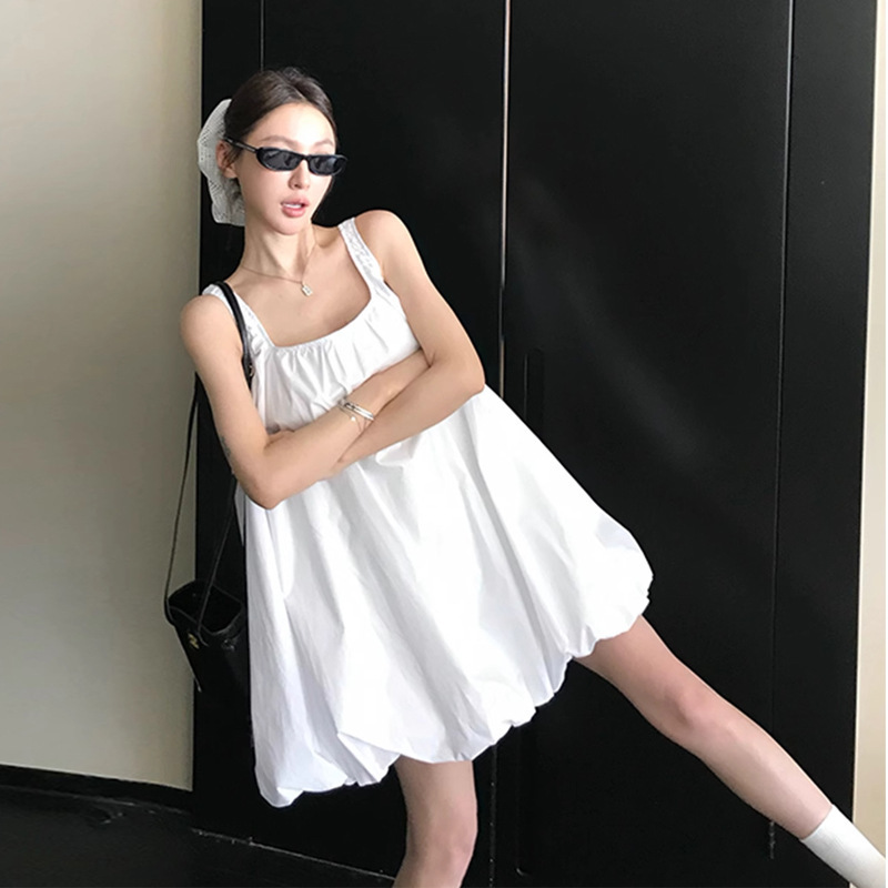 シンプルな花のつぼみのベストのスカートの女性の2025年の夏の新型の洋気のファッションはゆったりしています。|undefined