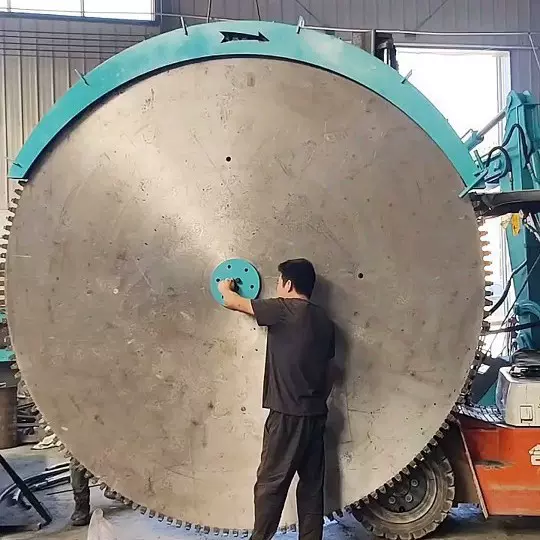 挖机改装岩石锯切石头切路面钢筋混凝土厂家直销切割高效机械切割