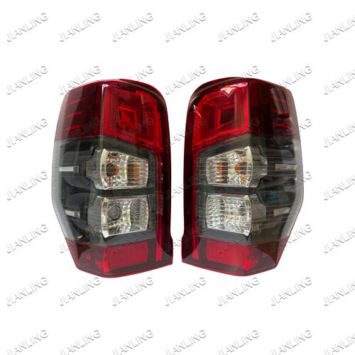 Applicable to Mitsubishi L200 TRITON 2018 Low Configuration Rear Light