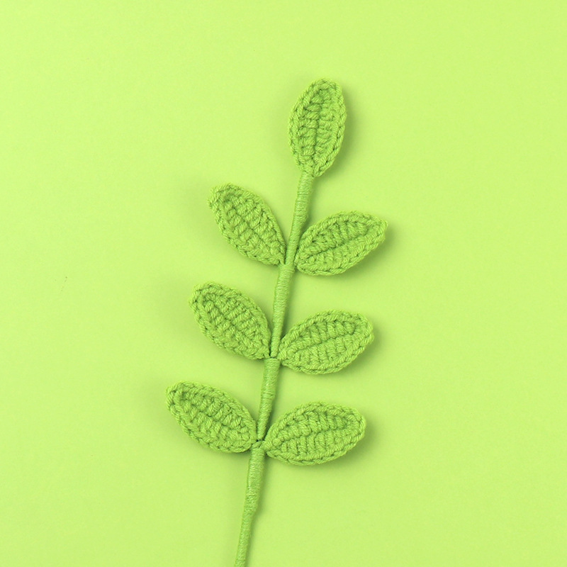 完成した手作りのかぎ針編みの花束アクセサリー、ウールニット7葉四季の葉、クリスマスと春祭りの模擬装飾卸売|undefined