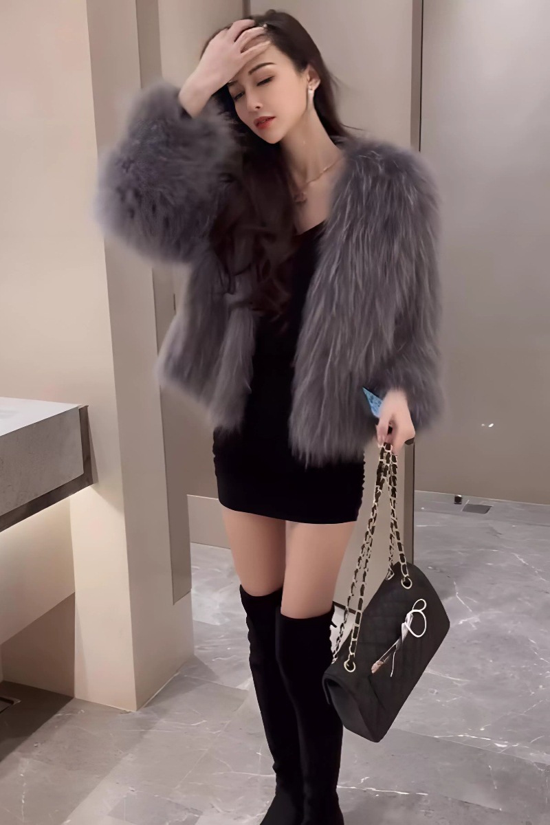 그레이 기질 모피 코트