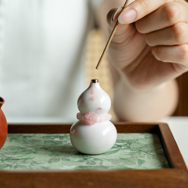 持ち運び可能な陶器を備えた新しい中国風のひょうたん、小さくて絶妙な茶ペット、茶道のスペアパーツ、見栄えの良いデスクトップ装飾品|undefined