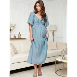 连衣裙;时尚休闲套装;女式T恤