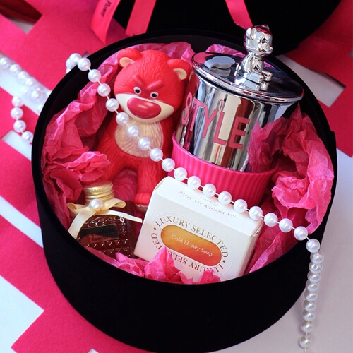 Christmas New Arrival Round Plush Wedding Gift Candy Box Gift Box Maid of Honor & Best Man Gift Bag Empty Box
