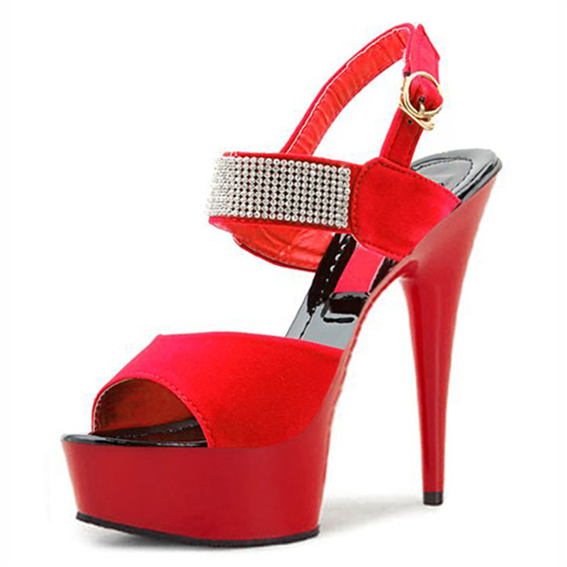 Sexy versátil con tacones delgados negros boca de pez temperamento sandalias de tacón alto para mujeres verano 2024 nuevo pequeño fresco