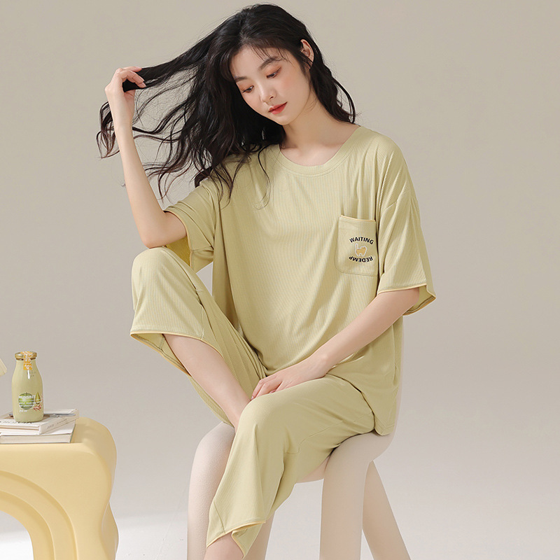 Vêtements de nuit de printemps pour femmes, simples et à manches courtes, pantalons courts, vêtements de maison amples et surdimensionnés en soie glacée pour filles, été_voghion.com