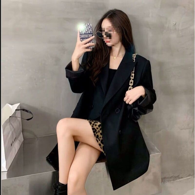 Khaki women's blazer 2026 spring and autumn new Korean style loose design casual elegant suit jacket Khaki women's blazer 2026 spring and autumn new Korean style loose design casual elegant suit jacket