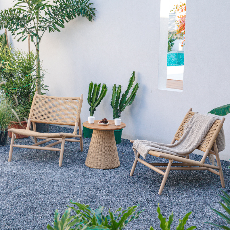 Mesa y silla de caña Jardín Sofá patio al aire libre Balcón al aire libre Villa silla trenzada terraza de caña