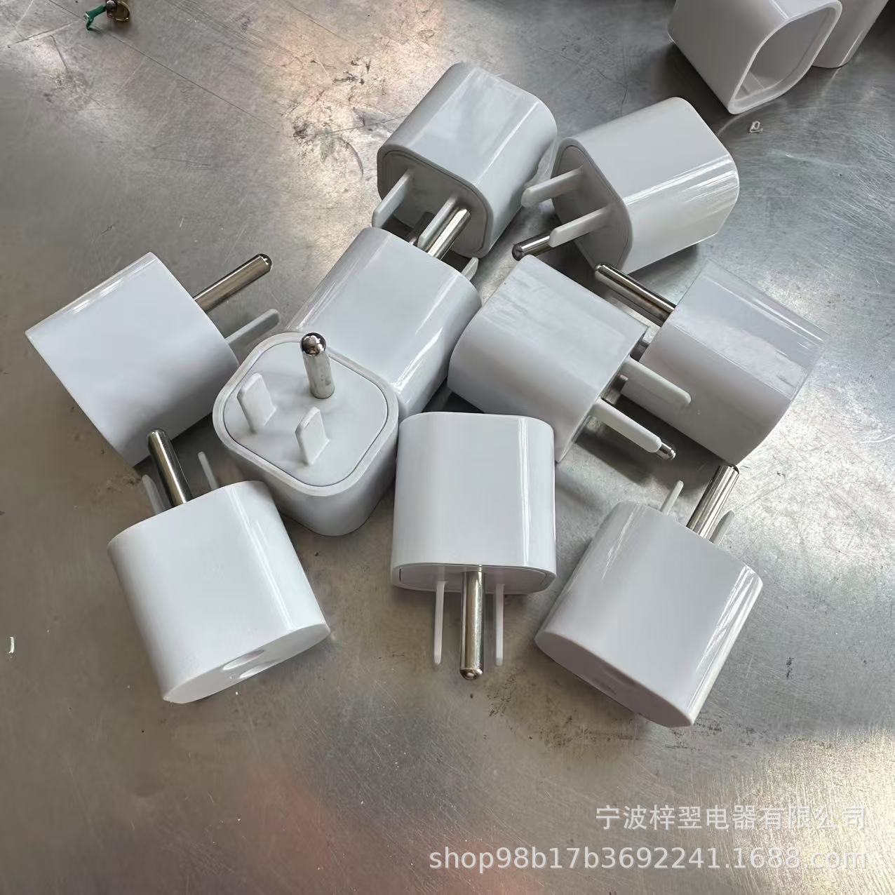 新款美规转换插头高温阻燃防火接地转换插头医用防静电服接地插头