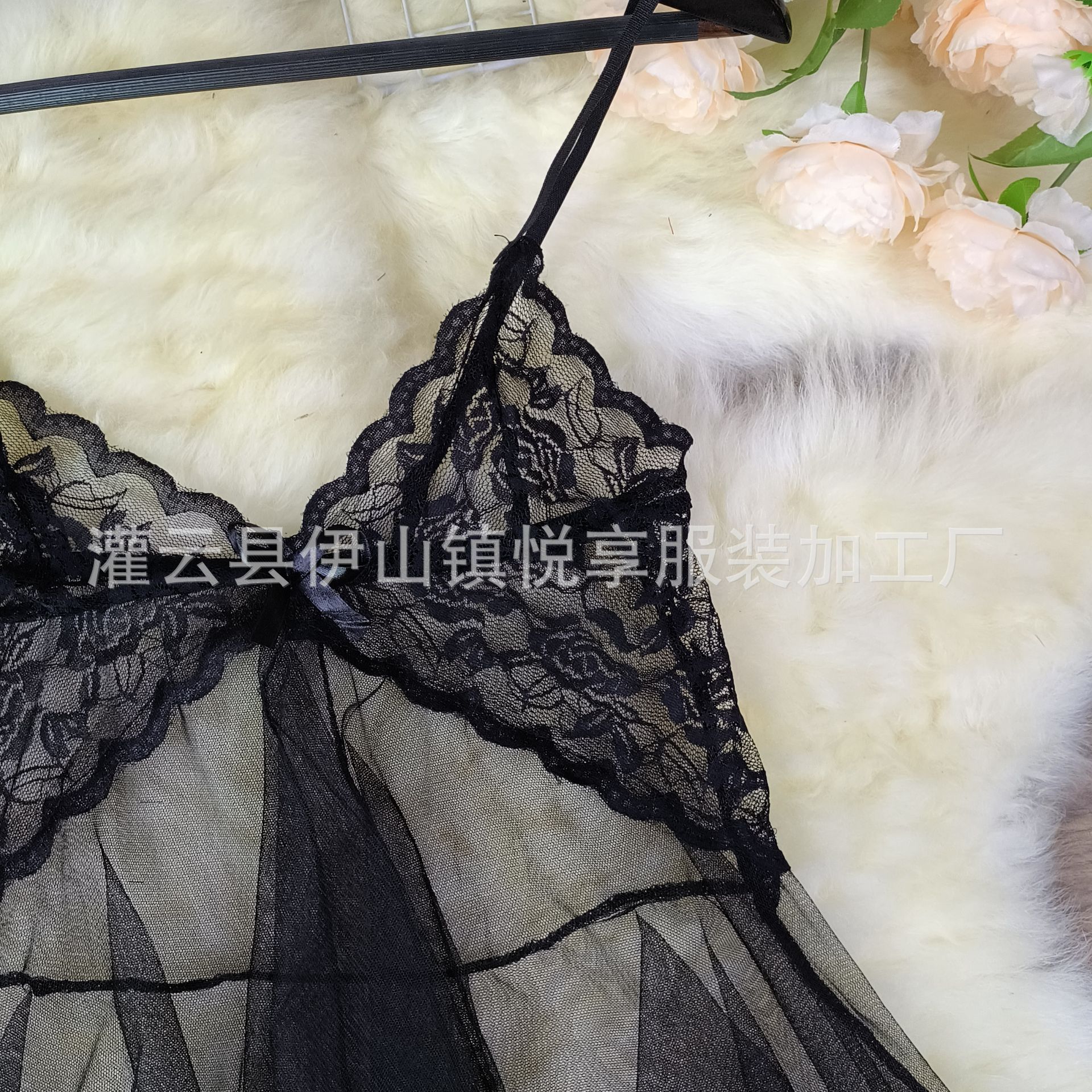 性感情趣内衣女式柔纱深V性感藕色蕾丝吊带裙美人鱼睡裙三家批发