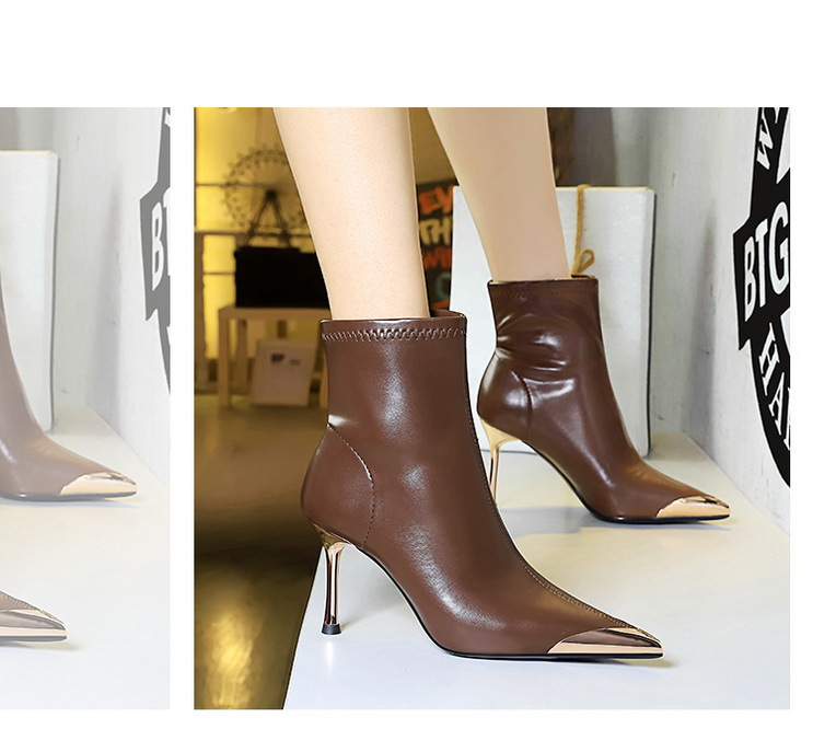 ShoeGlobe 319-11 European And American Style Winter Thin Super High Heel Women's Metal Pointed Iron Toe Fashion Short Boots_voghion.com