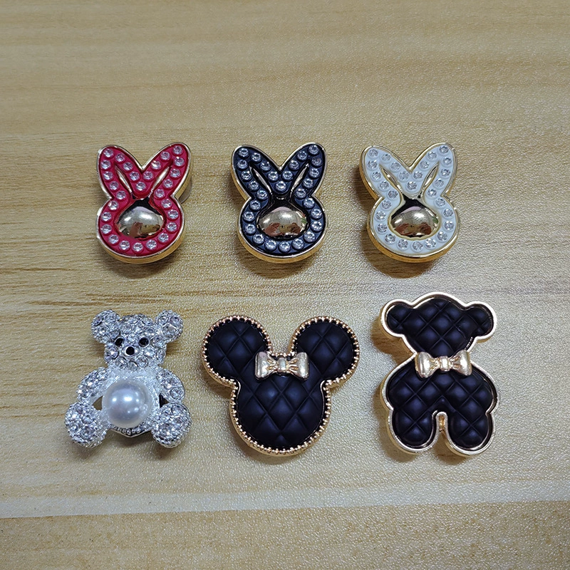 Красные сети ins Микки Маус маленькие медвежьи туфли застежки DIY шнурки аксессуары из сплава декоративные пряжки оптом