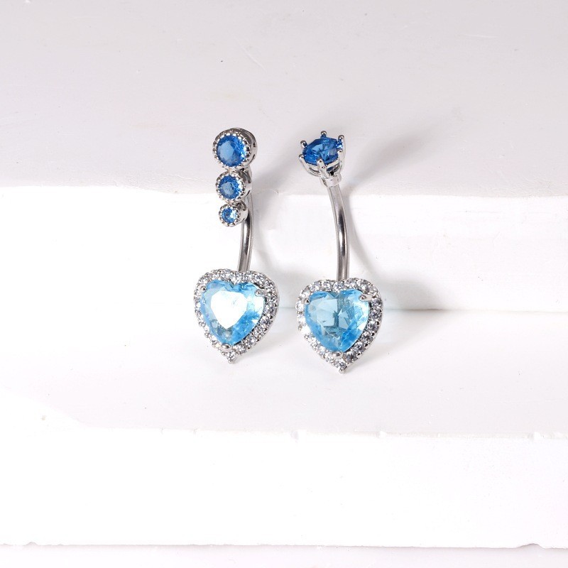 Labret piercing jewelry detail image