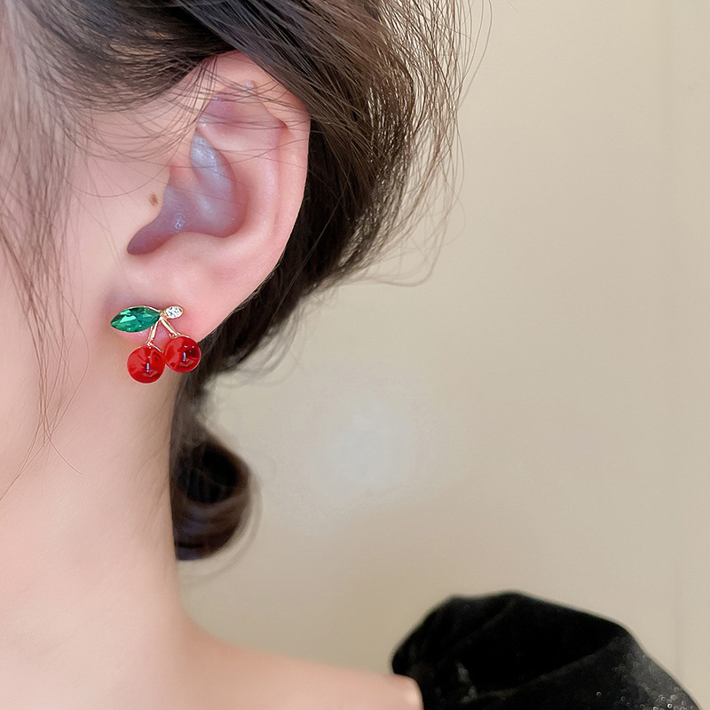 10g Weight 925 Sterling Silver Ear Needle Material Glass Inlay Material Ear Studs Classification 1 Pair Quantity Daily Occasion Alloy, Glass Material Cherry Pattern Women's Gender Cute, Sweet Style 1 Pair Cute Sweet Cherry Alloy Glass Glass Ear Studs 5