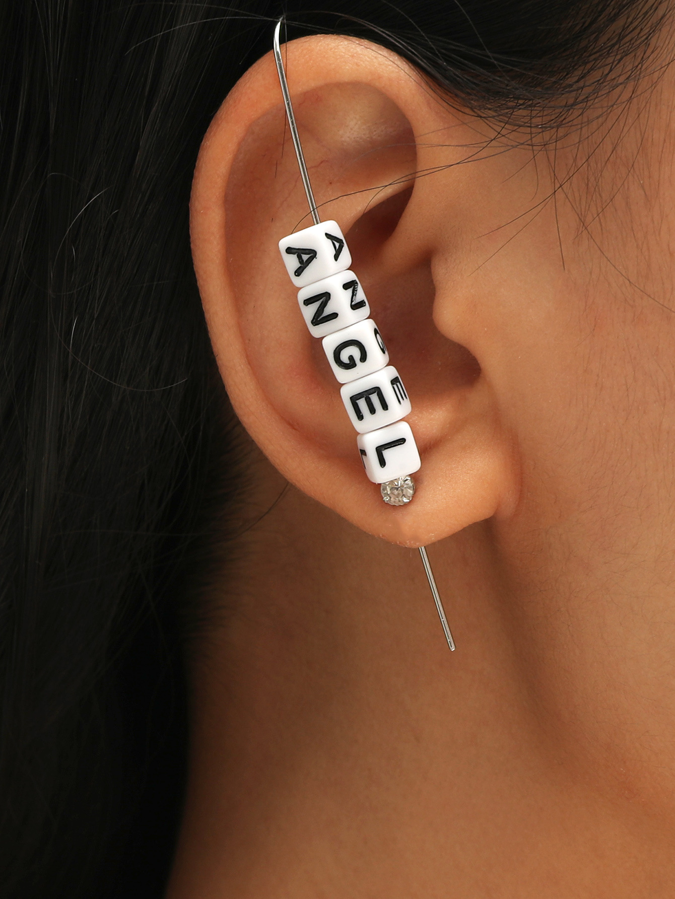 Boucles D&#39;oreilles En Diamant Avec Lettre De Mode Punk display picture 3