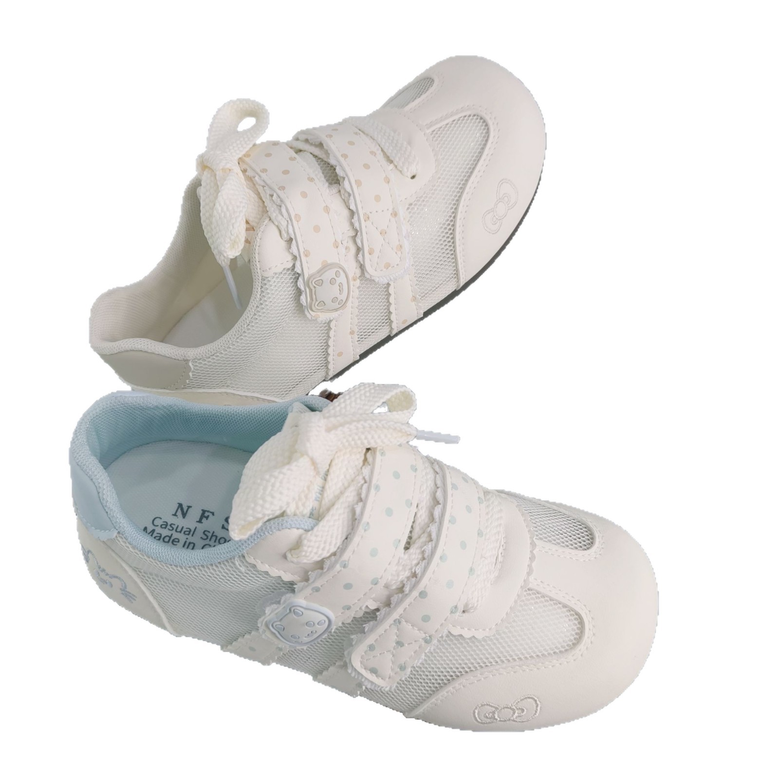 2026 nuevo verano de malla transpirable zapatos de entrenamiento alemán de mujeres estilo de Hong Kong dibujos animados chic zapatos casuales blancos suaves