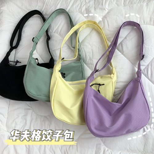 Korean style all-match student ins Japanese Harajuku simple waffle literary one-shoulder solid color messenger bag dumpling bag