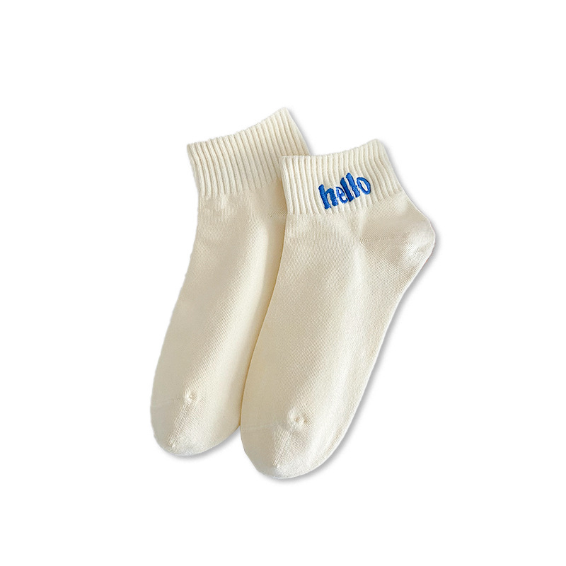 Calcetines de verano mujeres bordadas letras de color sólido peinadas calcetines de algodón estilo universitario coreano versátil calcetines de mujer Zhu Yanye