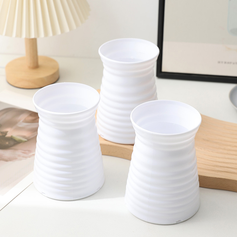 가정 장식 플라스틱 꽃병 거실 테이블 장식품 꽃꽂이 용기 실 병 사진 소품의 세대