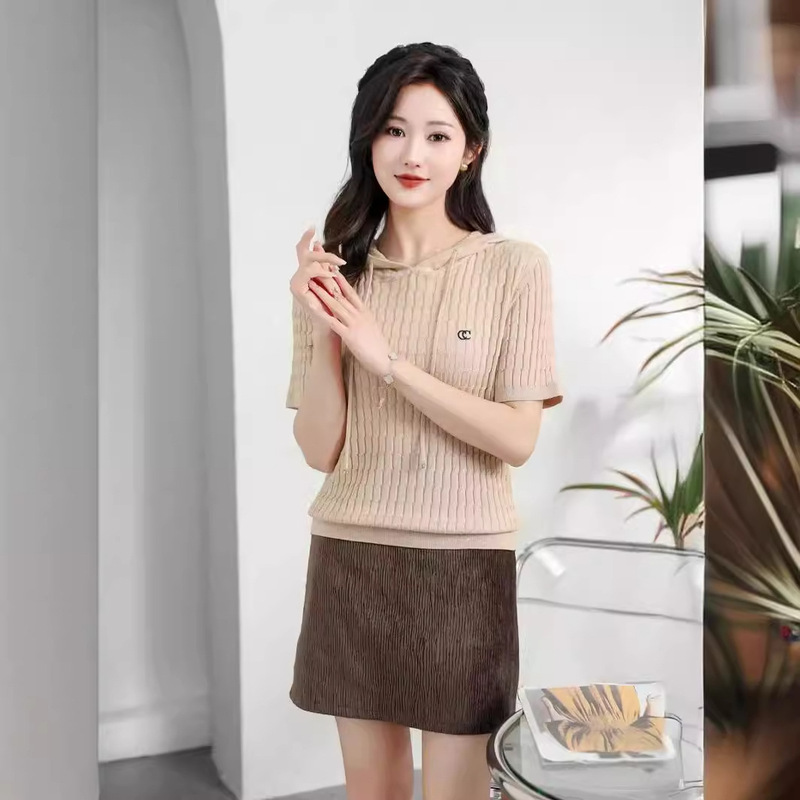 Kayla Solid Color Loose Short-sleeved Hooded T-shirt Mulberry Silk Women's Knitwear Pullover Tencel Summer Women's Top