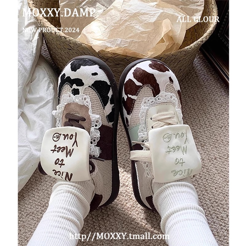 Deportes casuales Gump skate retro cabeza redonda con suela gruesa zapatos de entrenamiento de mujeres 2025 nuevo otoño zapatos blancos ligeros