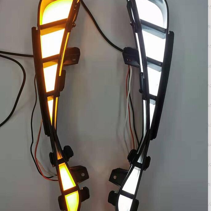 Adecuado para Toyota dragón asiático luz diurna dragón asiático LED luz diurna con dirección