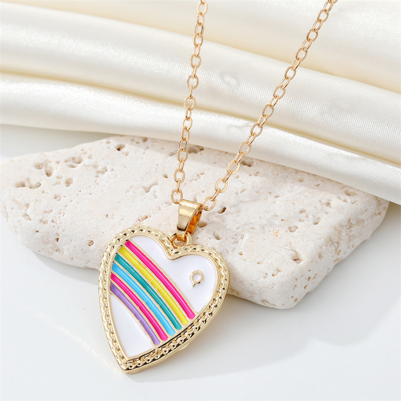 Korea Cute Rhinestone Rainbow Love Necklace Alloy Drop Oil Heart Pendant