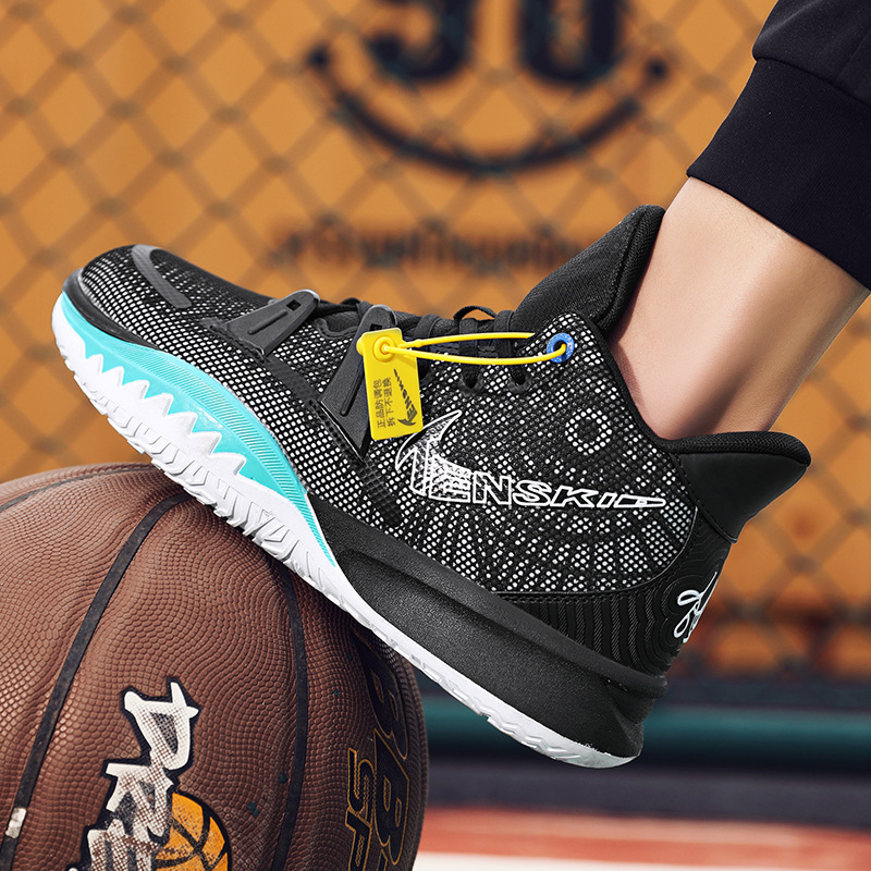 Trendy and Cute Foreign Trade Basketball Shoes for Couples, Breathable, Non-Slip, Wear-Resistant, Suitable for Teenagers, Men's and Women's Models Trendy and Cute Foreign Trade Basketball Shoes for Couples, Breathable, Non-Slip, Wear-Resistant, Suitable for Teenagers, Men's and Women's Models