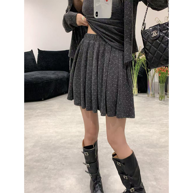 2025早秋吊带打底背心+个性波点长袖开衫外套+百褶淑女短裙三件套|undefined