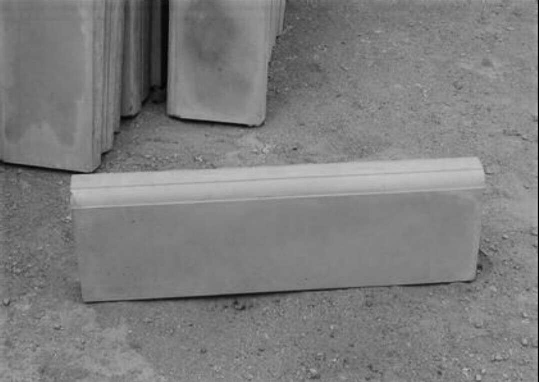 水泥路沿石路牙石站牙普通混凝土路缘石道路侧石厂家批发定制