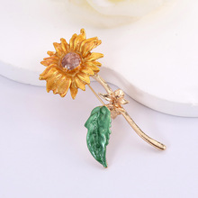 韩版合金珐琅向日葵胸针跨境小清新彩绘胸花复古毛衣西装服饰配饰