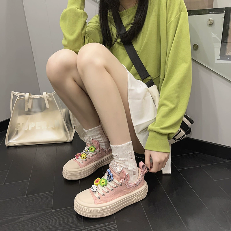 Женские белые кеды на толстой платформе, новинка весны 2024, модные повседневные универсальные кроссовки для студентов, тренд сезона