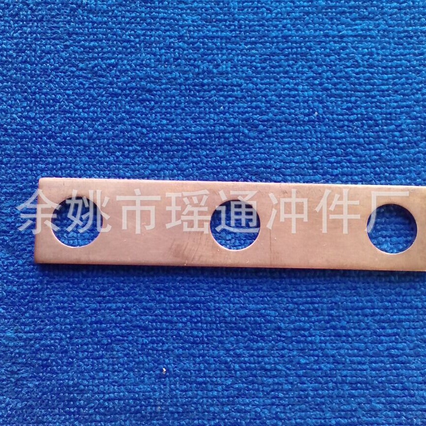 非标精密五金冲压件铍铜正负极接触片磷铜弹片导紫电铜片