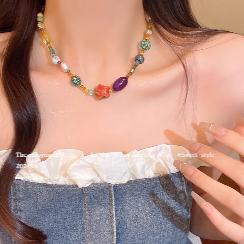Dopamine Ceramic Glass Bead Necklace, Fresh and Sweet Versatile Clavicle Chain, Fashionable Holiday Style Necklace for Women