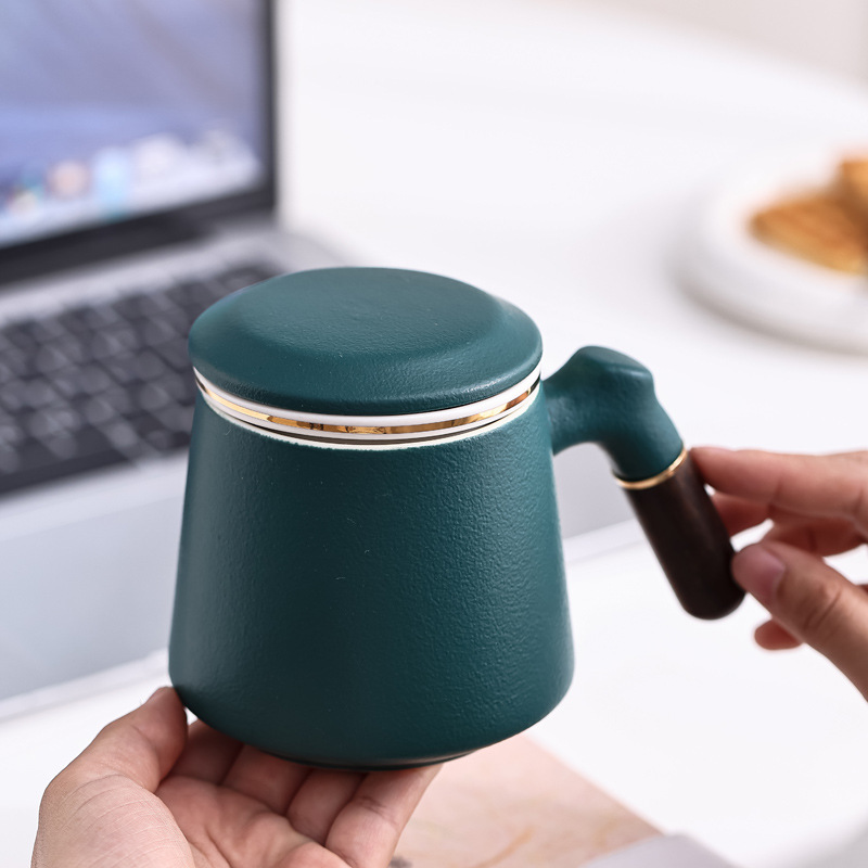 Lubao con tres piezas de taza de cerámica con taza de regalo de mano con taza de té con tapa de té con logotipo tallado